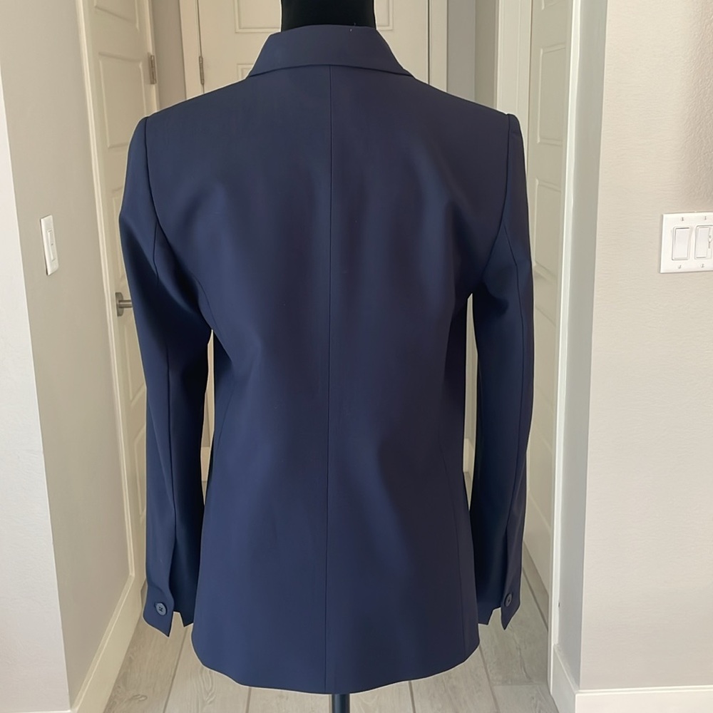 Elie Tahari Navy Blue Blazer in Size 4 - Picture 9 of 12
